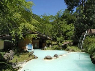【☆知る人ぞ知る秘湯☆】創業110年越える老舗旅館！！風呂トイレ付完全個室寮！