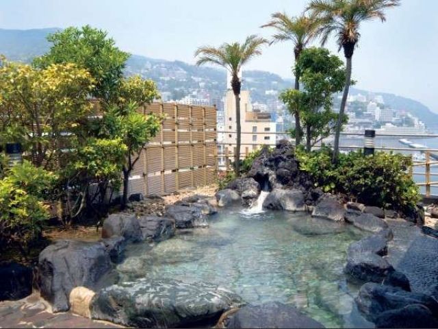 露天風呂はホテルの最上階にあるんです！