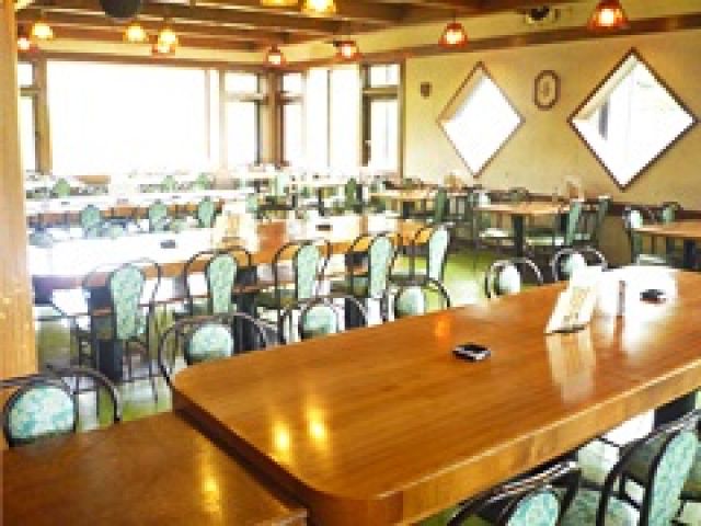 山小屋風のアットホームなレストランです！