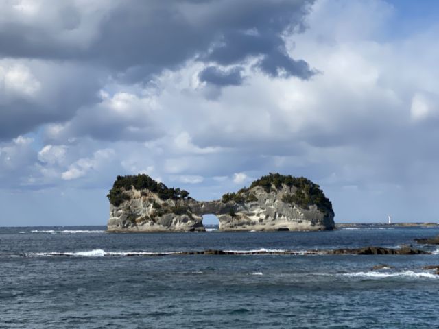 周辺にはスーパーやコンビニがあります。