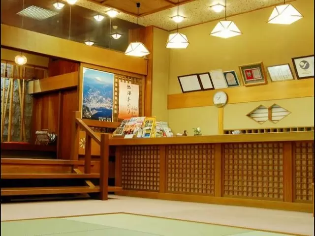 風情ある旅館でのお仕事出!職場環境良くみんなここで良かったと言ってくれてます!