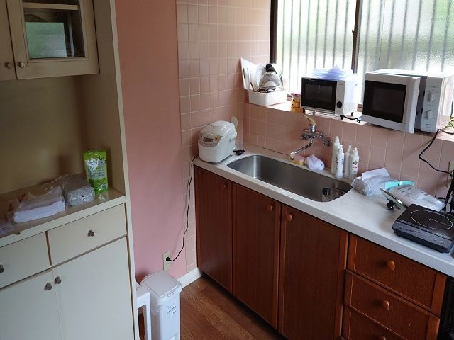 キッチンには一通りの調理器具が揃っています☆