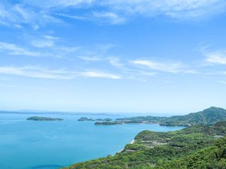 【淡路島・洲本温泉】手当が充実！3ヶ月毎に3万円！今なら繁忙期手当が2万円！！