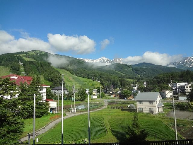 街だけでなく自然も豊かで見どころいっぱいなエリアです！この機会に白馬でお仕事してみましょう