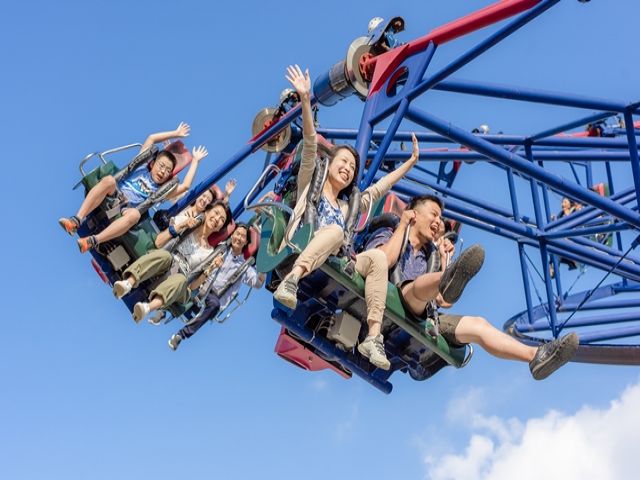 休日は仲良くなったスタッフさんと一緒に遊園地♪っていうのもいいですね（*^_^*）