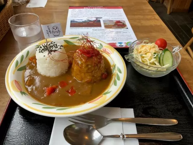 立山駅ロータリーにはレストラン、カフェ、食堂もありますよ～♪