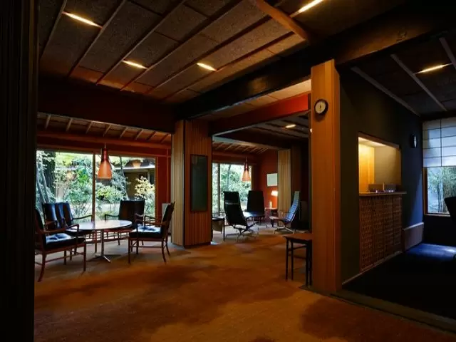 老舗旅館でスキルUPに。仲居未経験の方も歓迎です！由布院で経験を積みたい方にオススメです。