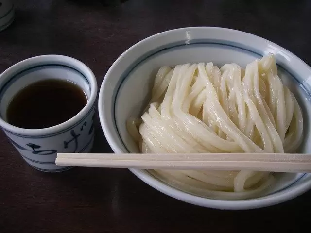 休日は是非うどん巡りを♪