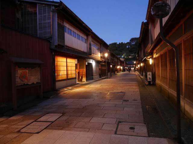休日は古都金沢へ遊びに行きましょう♪