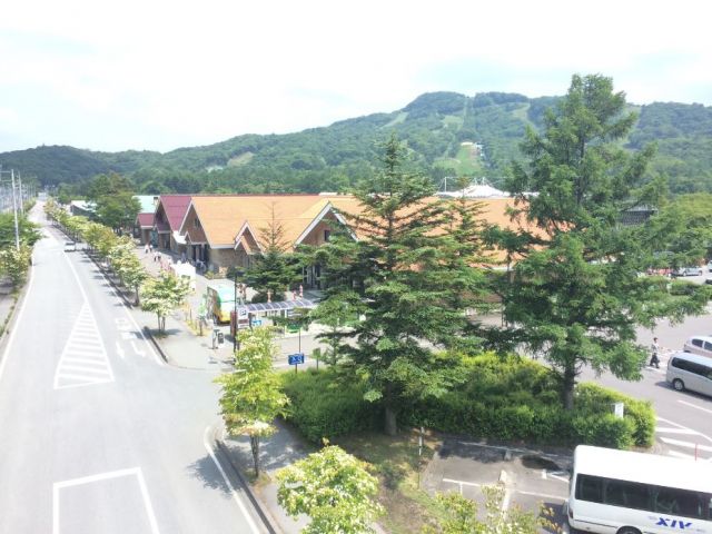 休日は買い物もできます！