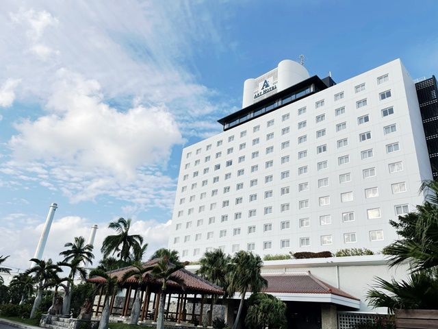 石垣島の市街地にあるリゾートホテルでのお仕事！優しい先輩が多く、働きやすい職場です！