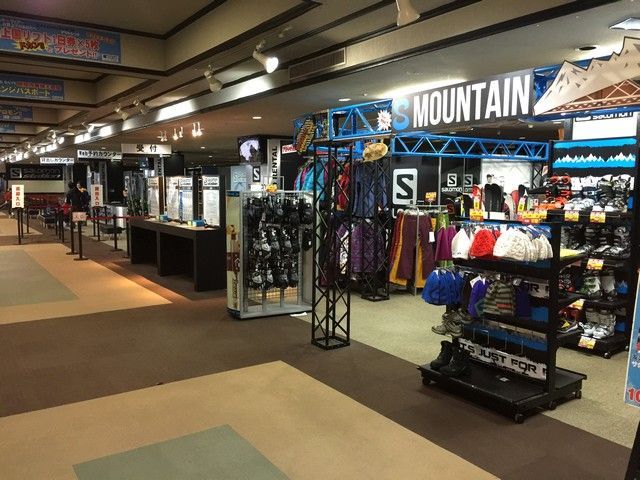 リフト無料！レンタルはスタッフ割あります！
レンタル品なのに状態も◎