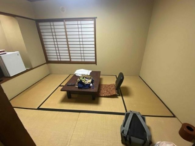 系列のホテルの従業員部屋を寮として使います!!