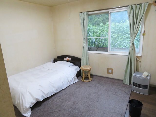 リニューアル完了のキレイな個室寮完備♪