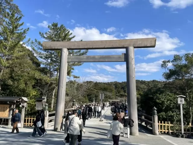 伊勢神宮も電車で40分で行けます♪