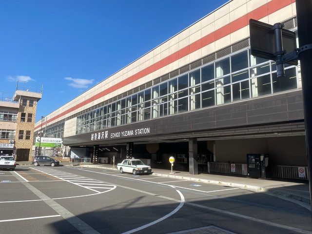 越後湯沢駅徒歩５分の好立地!!!!!