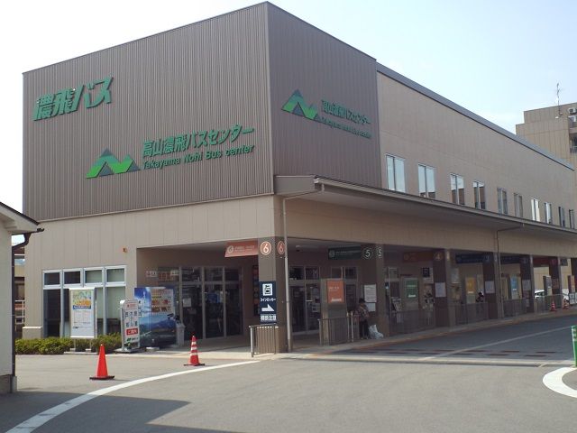 高山駅からも徒歩3分とアクセスが抜群に良いです！