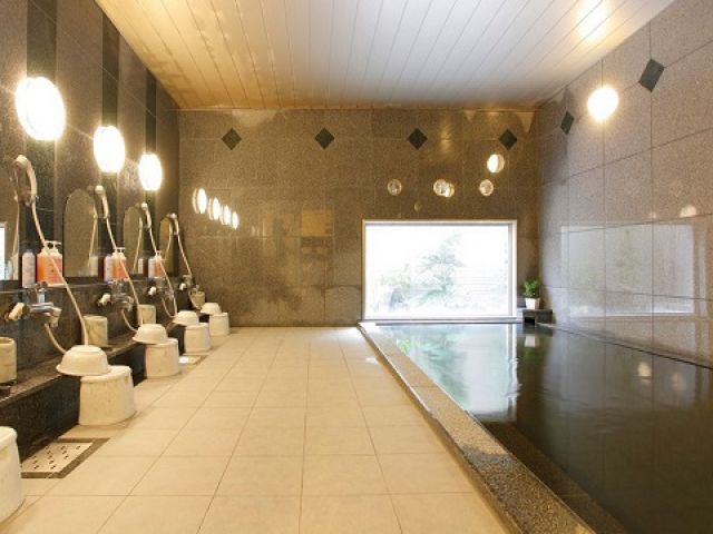館内大浴場も使用できます！気分によってお部屋のお風呂と大浴場を使い分けできます☆