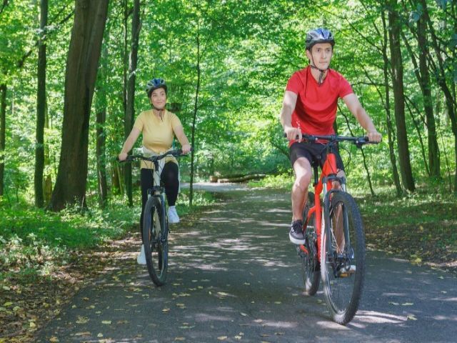 レンタルサイクルやラフティングなどアクティビティ満載！