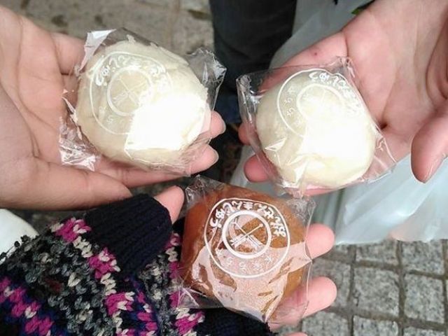 温泉地ならではの食べ歩きも楽しめます！！