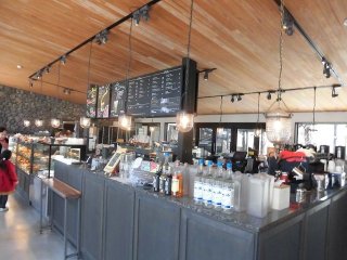 ★高時給・お洒落なお店★軽井沢のど真ん中！