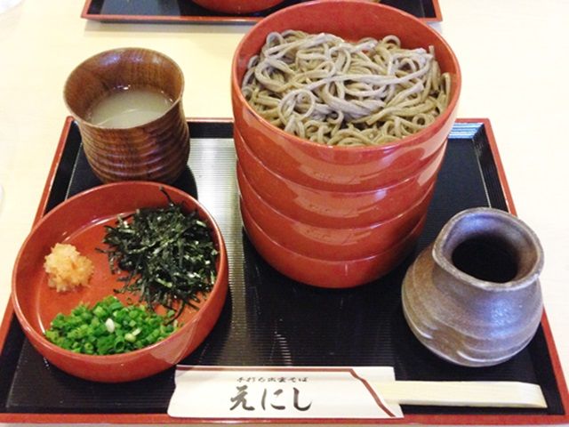 島根や山陰でしか味わえない食材や郷土料理を是非堪能してください！出雲そばは外せないですよ～