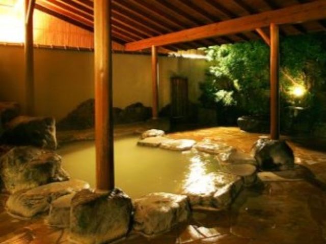 館内の大浴場をご利用いただけます。夢の、毎日温泉生活！