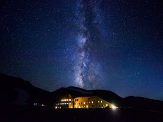 ≪TVでも度々話題☆日本一標高の高いホテル≫受け入れ抜群☆従業員食堂でのお仕事☆