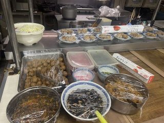 ≪休日も3食食事付き☆海が目の前にホテルです☆人間関係が良くアットホームな職場です