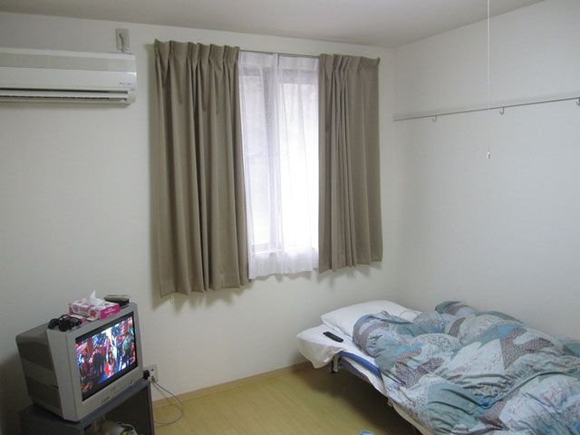 寮は個室で快適♪　お風呂、トイレ付♪