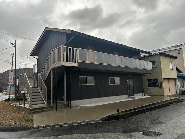 寮は、お風呂トイレ付きです。