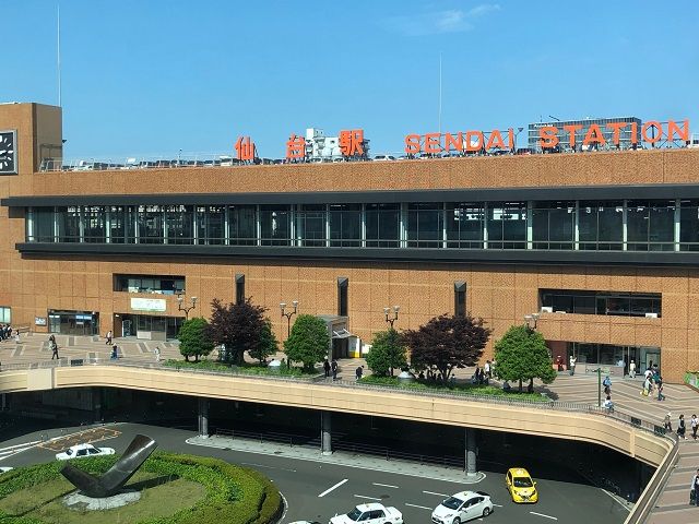 仙台駅から石巻駅までは電車で1時間とアクセスも◎