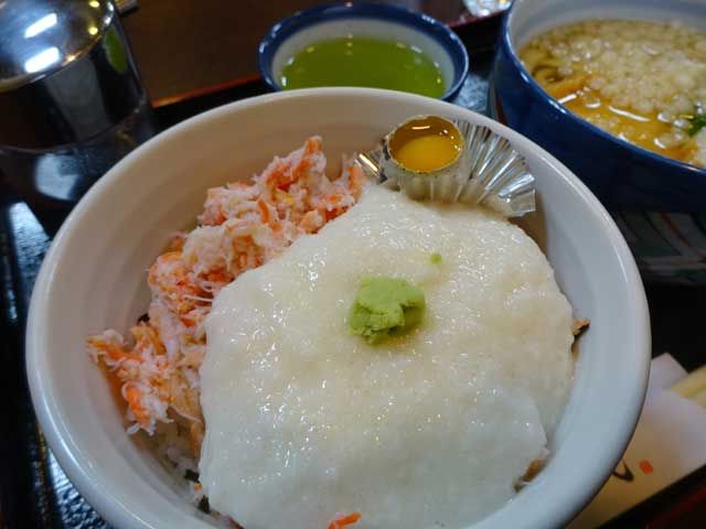 食事も楽しめます♪海鮮は絶品です♪