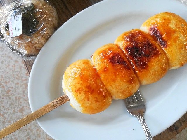 お昼ごはんはご自身でご用意ください。
土日だけならあらかじめ買っておくと良いかも！！★