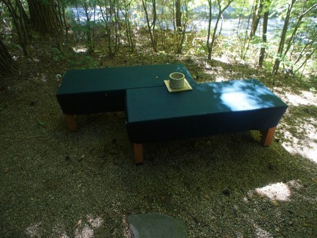 敷地内には藍染めを利用した物が多数見られます！