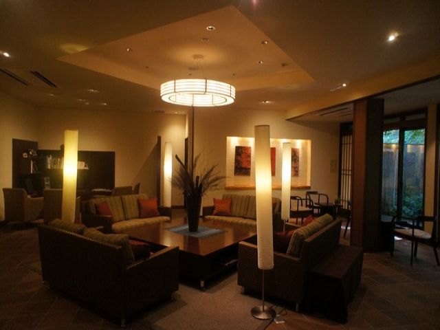 館内は落ち着いた雰囲気です♪