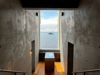【お礼金支給制度アリ！】日本海が一望できる、オシャレな旅館でのお仕事です☆