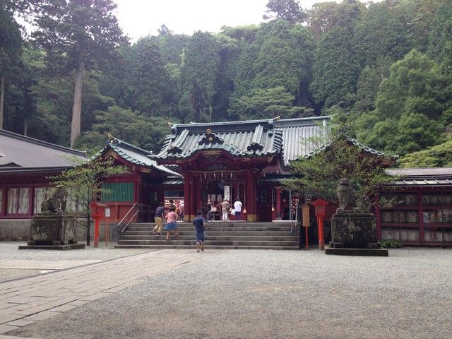 箱根神社は縁結びのパワースポットです
