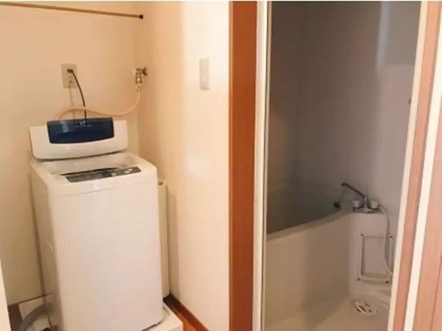 バス・トイレ別の綺麗なアパートでご案内いたします☆