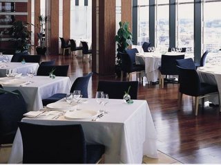 【年内終了OK♪】【通勤案件】二子玉川のレストランでのお仕事です♪