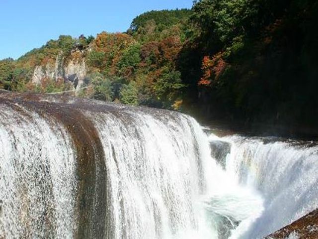 自然に囲まれた穏やかな温泉地です！