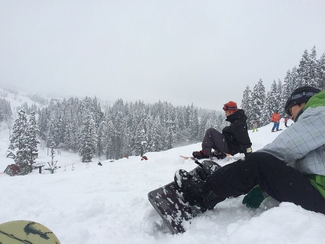 こちらのゲレンデに行きたい！ここしか行きたくない！そんな方もいるくらいに人気です。