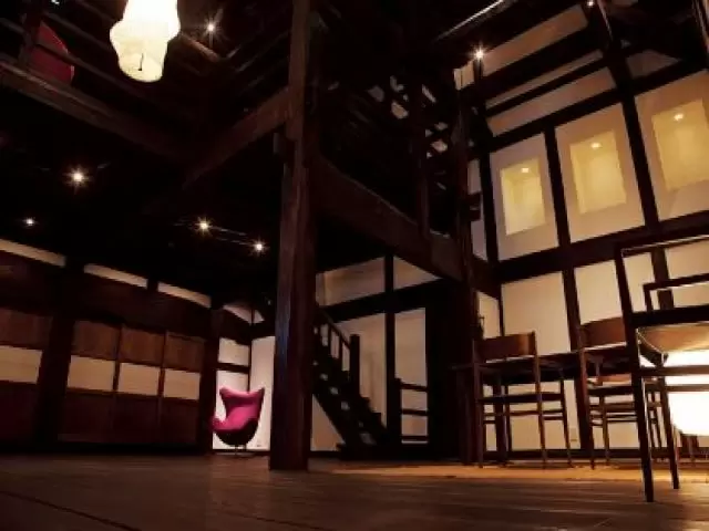 「体験」をテーマに古民家と共存。コンセプトは「自然と親しむ宿」