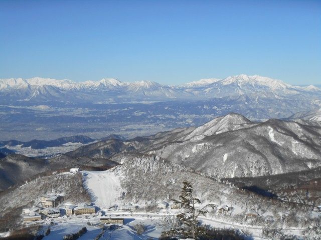 遠く北アルプスの山々が一望です★