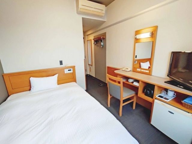 ビジネスホテルの客室が寮として無料で使える☆
都市部でのお仕事なので生活の便利さも魅力!!
