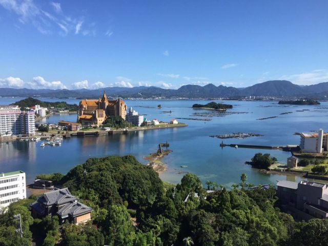 まるでお城のようなホテルになっております☆
職場環境も抜群◎リゾバ未経験の方も安心♪