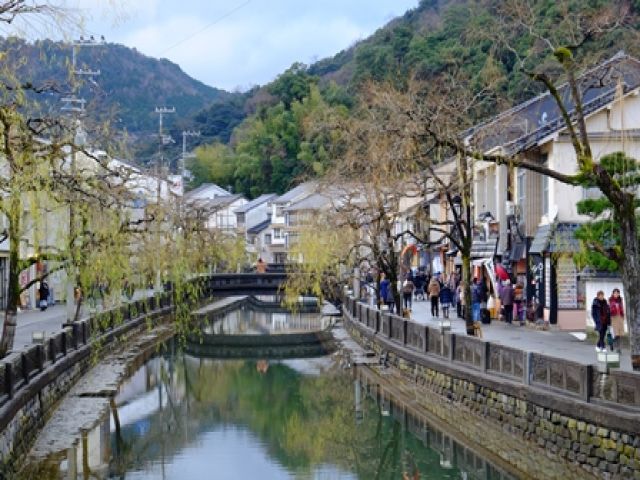風情ある温泉地☆夏は浴衣を着て街歩きもできます♪
