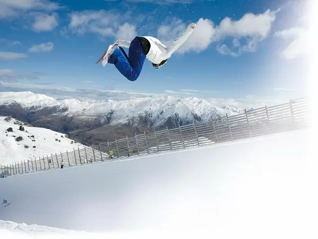 怪我しないように!!楽しんで下さいネ♪
今年の冬の思い出作りはココで決まり!!