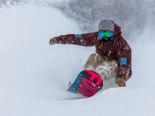 知ってますか？！初心者、経験者問わず
雪質・コース数共に大満足いただけます!!