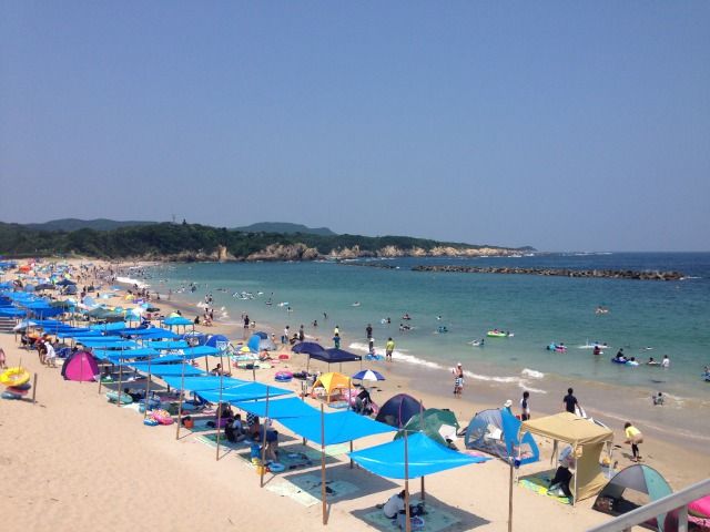 海が目の前の職場です！